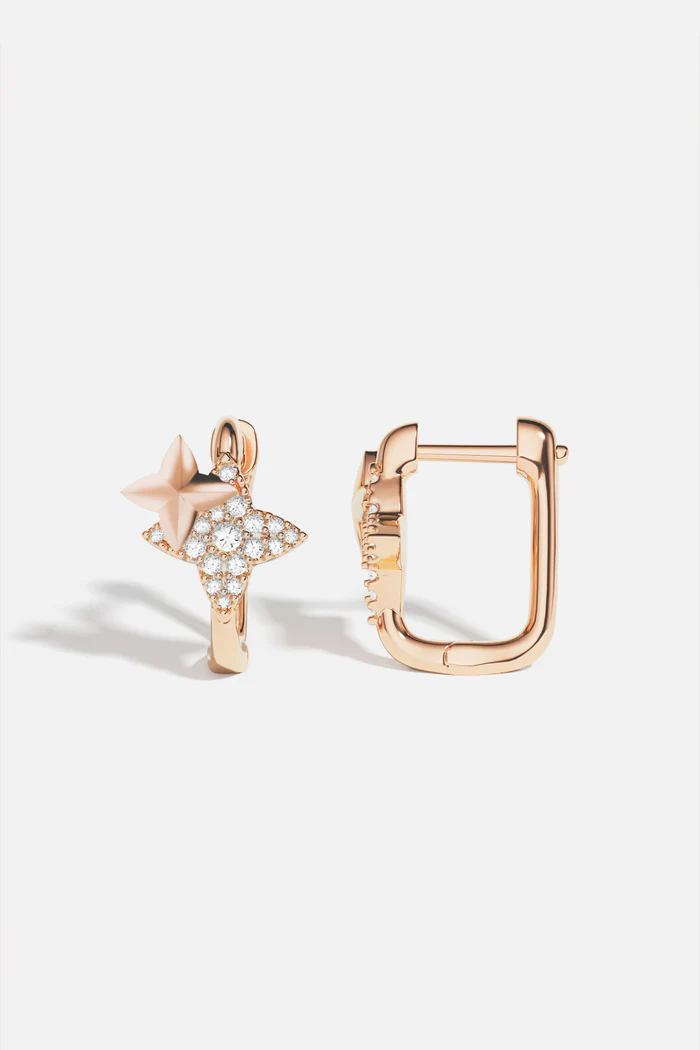 Kolczyki huggie NORTH STAR z motywem diamentu